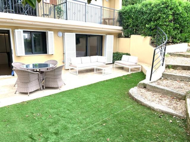 Les Volets Bleus Nice Exterior foto